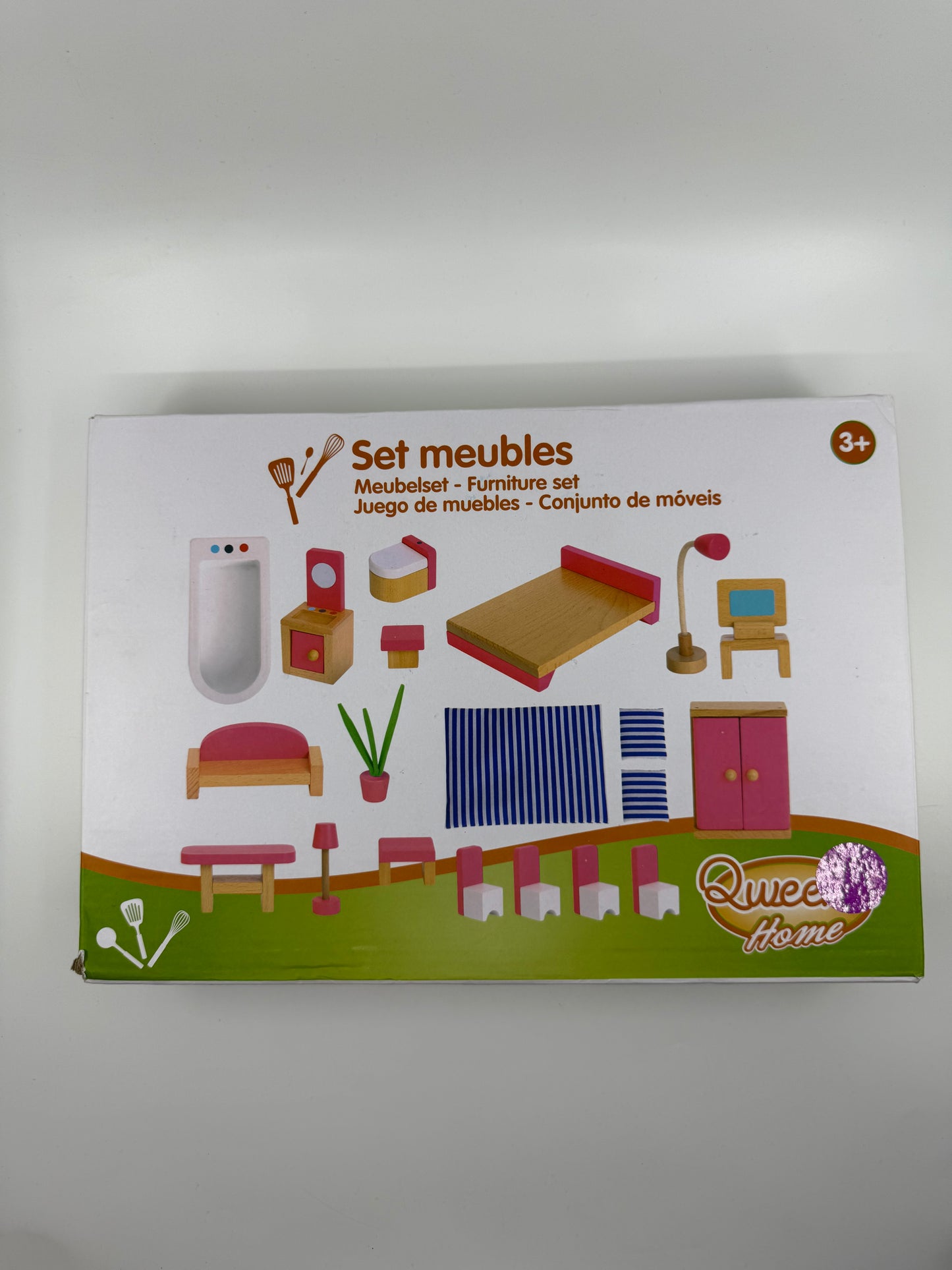 Ensemble meubles maison de poupée (occasion)