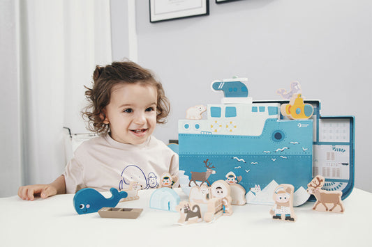 Play and Tell Arctic Trip